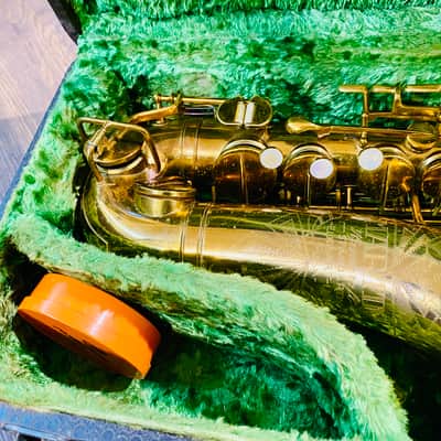 Martin & Co. Handcraft Standard Amber Gold Alto Low Pitch Saxophone W/ original hard Case Made In USA image 4