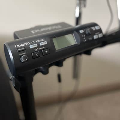 Roland TD - 4 V Drum Kit 2012 image 11