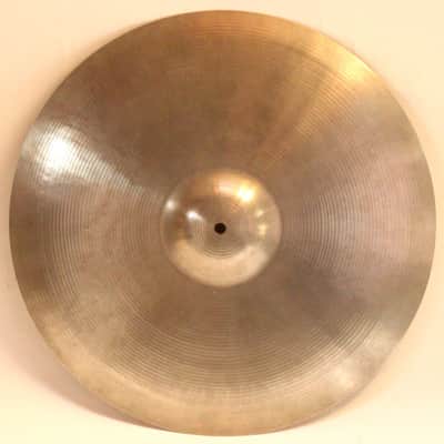 Set of Ludwig Paiste 16" & 18" Crash Cymbals, Matched Pair, Medium Weight - 1960s / INSPECTED & TESTED image 4
