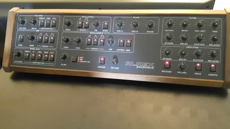 ALKEX Prophet 5 VST Controller image 1