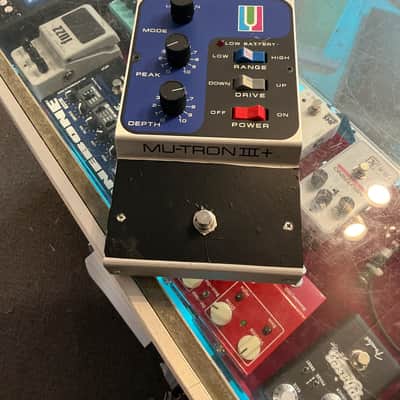 Haz Labs MU-TRON III + 1990’s - Grey,blue-black image 4