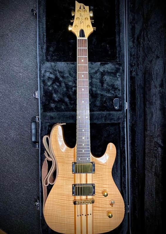 Spear T-300 electric guitar image 1
