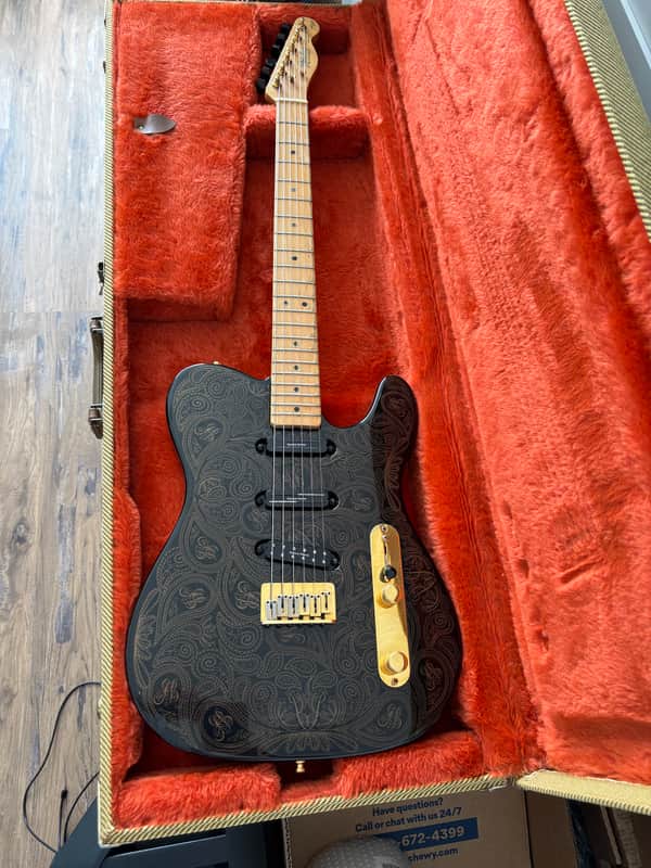 Fender James Burton US Signature Telecaster 1990 - 2006 - Black with Gold Paisley