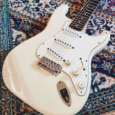 Squier By Fender Stratocaster Japan Vintage 1983 SQ Vintage White '70 Reissue image 3