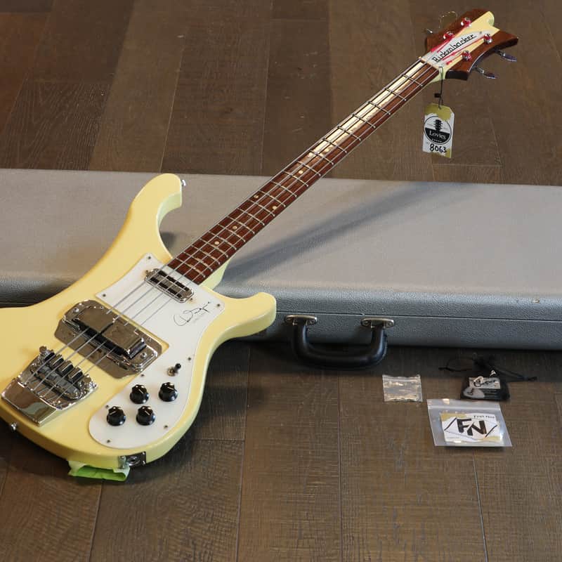 1991 – 2000 Rickenbacker 4001CS Chris Squire Signature White