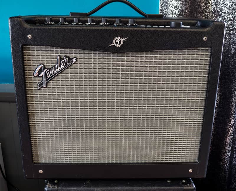 Fender Mustang III V.2 100-Watt 1x12" Modeling Guitar Combo 2013 - 2016 - Black image 1