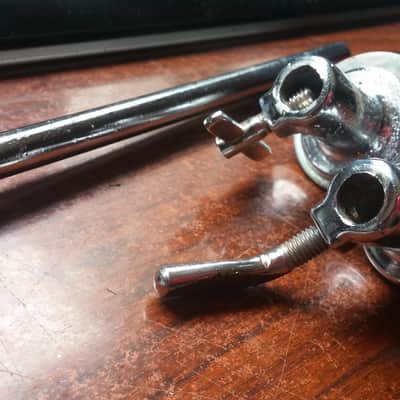 VINTAGE Japan MIJ RARE MATCHING Pearl Hoshino Stewart / Raven / Stencil PAIR Bass Drum DISAPPEARING Spur MOUNTS WITH LEGS 60's 70's image 4