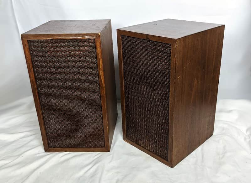 Vintage Pair Of Frazier Super Monte Carlo Bookshelf Speakers image 1