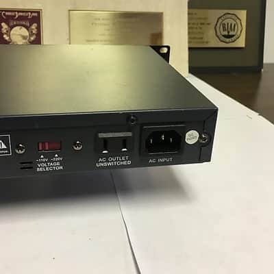 Technical Pro EQ-B5200 Bright LED-Lit Digital Equalizer for Perfect Tuning (MINT) image 14
