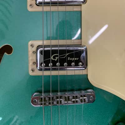 Gretsch G5622T Electromatic Center Block Double Cutaway with Bigsby, Laurel Fretboard 2019 - Present - Georgia Green image 5