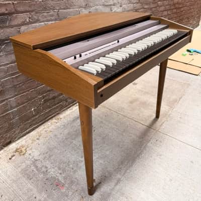 Roland Classic 50 Harpsichord Digital Harpsichord C-50 image 9