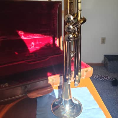 1952 York Master FeatherTouch Trumpet – Excellent Condition – Recently Serviced – Includes Original FeatherTouch Parts (Partial) image 5