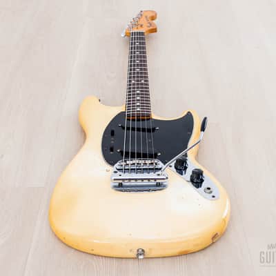 1981 Fender Mustang Vintage Offset Guitar Olympic White w/ Case image 11