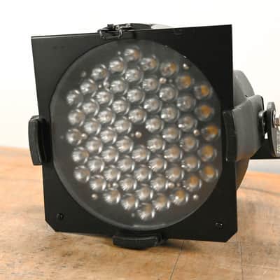 ETC Desire D60 Studio HD LED Par Wash Light CG01SM3 image 2