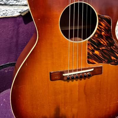 *CLEAN* 1939 Kalamazoo KG12 w/case image 1