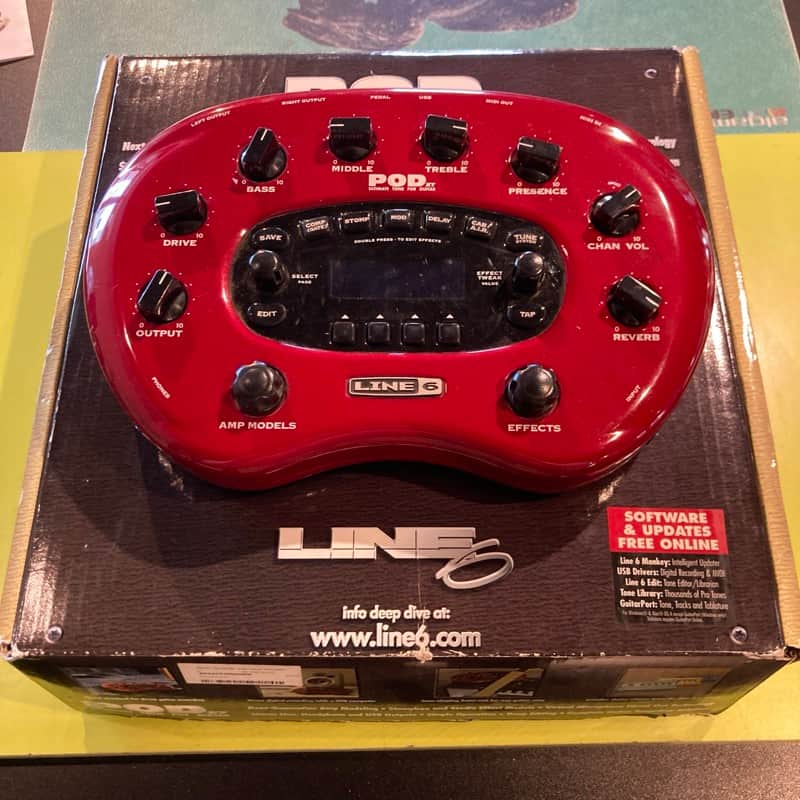 Line 6 POD xt Multi-Effect and Amp Modeler 2002 - 2006 - Red image 1