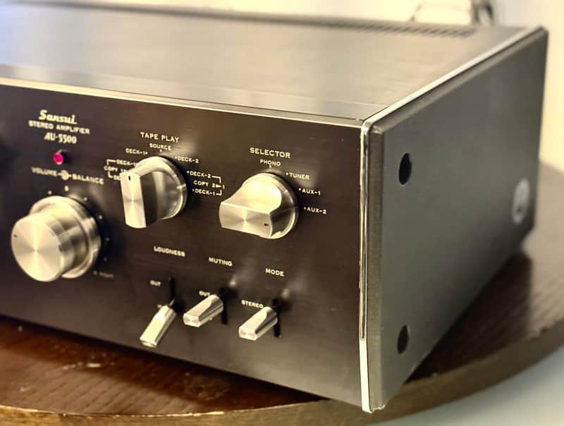 ヴィンテージ Sansui AU5500. プリメインアンプ 🎶✨ Sansui AU-5500 / AU5500 Vintage Integrated Amplifier