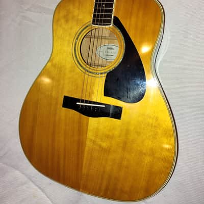 Yamaha FG-430 with Hard Case + fresh set up image 14