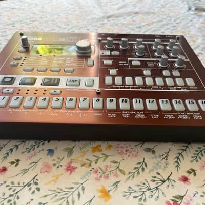 Korg Electribe-R MkII ER-1 MkII Rhythm Synthesizer 2000s - Red image 2