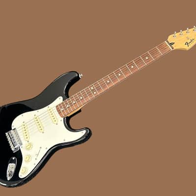 Fender Mexican Stratocaster 1995 - Black W/ Gigbag image 10
