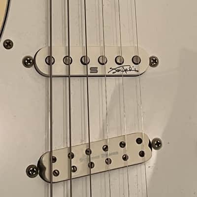 Fender Jimi Hendrix MIM Stratocaster 2006 - Olympic White image 10