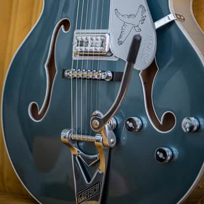 2023 Gretsch G6136T-140 140th Anniversary Double Platinum Falcon (DEMO VIDEO) image 7