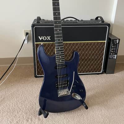 Fender American Deluxe Stratocaster FMT HSS 50th Anniversary with Ebony Fretboard 2004 Cobalt Blue Transparent image 1