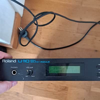 Roland U-110 PCM Sound Module 1988 - 1990 - Black