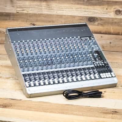 Mackie 1604-VLZ3 16-Channel Mic / Line Mixer | Reverb
