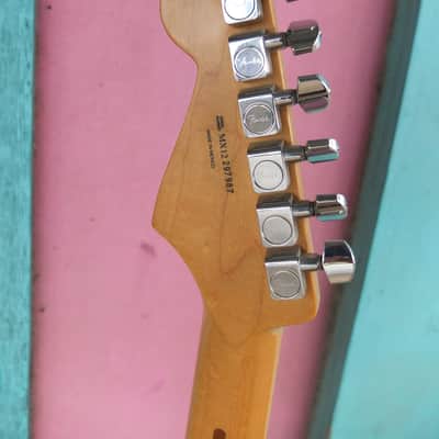 Fender Stratocaster HSS 2012 - Sunburst image 4