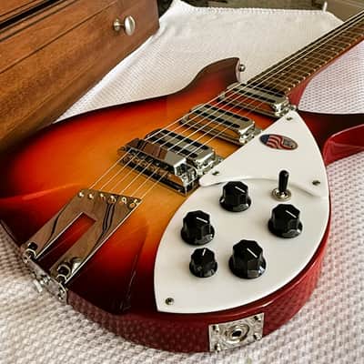 Like New 2013 Rickenbacker 350/V63 Fireglo image 10