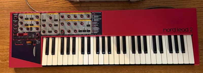 Nord Lead 2 49-Key 12-Voice Polyphonic Synthesizer | Reverb