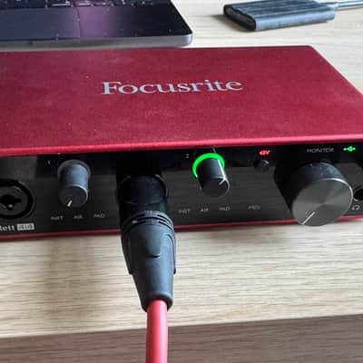 Focusrite Scarlett 4i4 3rd Gen USB Audio Interface image 3