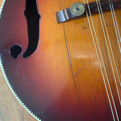 Kay 2 point Venetian Mandolin 1940's - Sunburst image 7