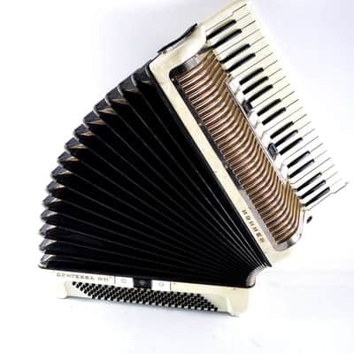 Immagine Rare Old/ Vintage German Made Top Quality Piano LMMM Accordion Hohner Contessa IV M - 120 bass, 12 switches + Hard Case&Straps-Youtube VIDEO - 15