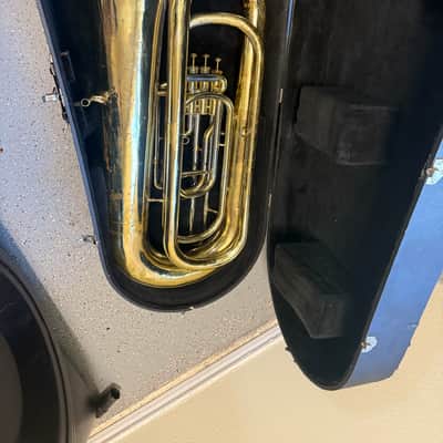 Yamaha YBB-321 BBb 4-Valve Tuba with Case image 12