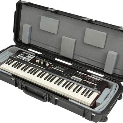 SKB w/Think Tank Interior: 39.5" x 13.5" x 3.75" 3i-4214-TKBD iSeries 4214-5 Narrow 61-Note Keyboard Case image 3