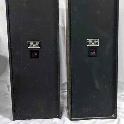 Yamaha NS-A570 3-Way Floor Standing Tower Stereo Speakers image 12