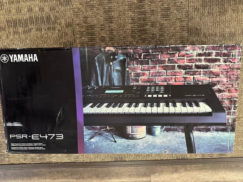 Yamaha PSR-E473 61-Key Portable Keyboard 2021 - Present - Black image 1
