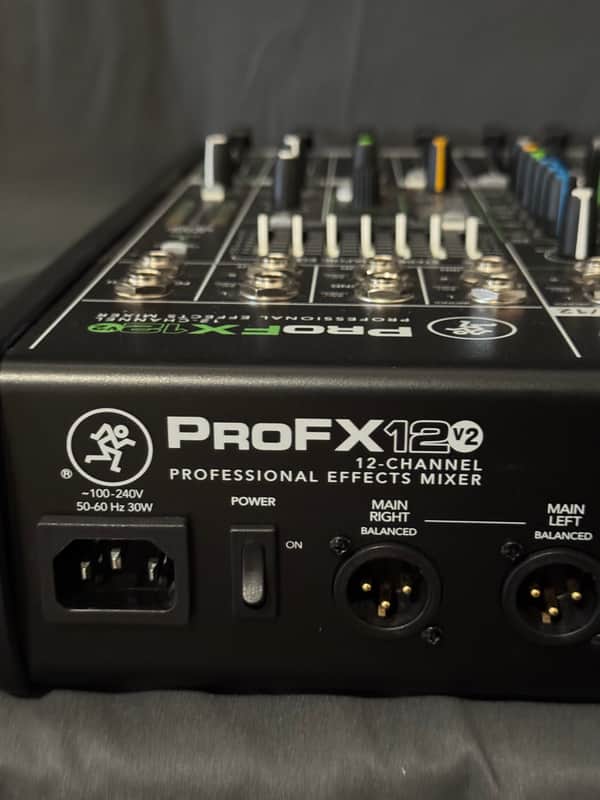 Mackie ProFX12v2 12-Channel Effects Mixer | Reverb