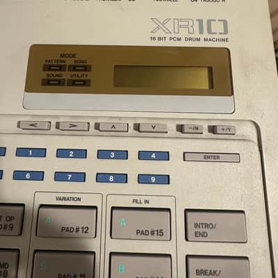 Akai XR-10 vintage drum machine image 2