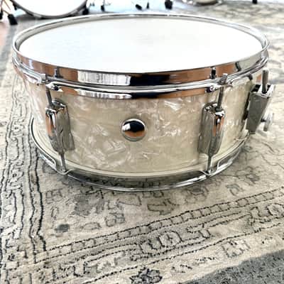 Vintage White Marine Pearl 14" x 5" - 6 Lug - MIJ Stencil Snare Drum (1960's - 1970's) image 4