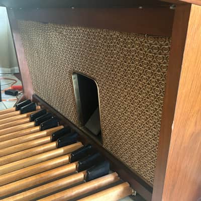 Hammond Organ, with Premium Internal Speakers & Bench image 10