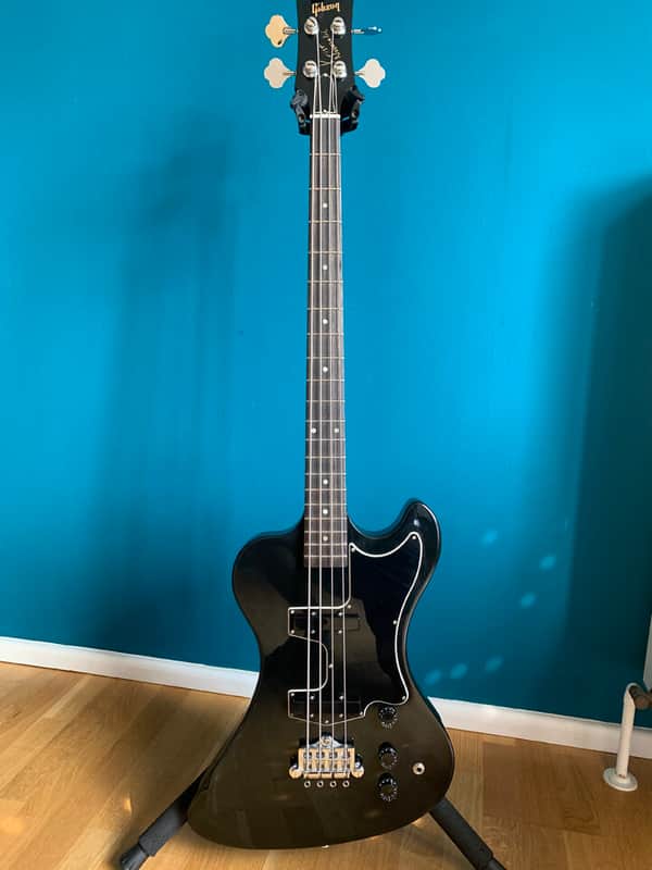 Gibson RD Bass Krist Novoselic Signature image 1