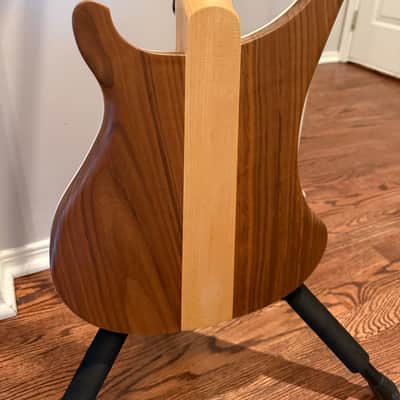 Rickenbacker 4003W Walnut 2017 - Mint image 12