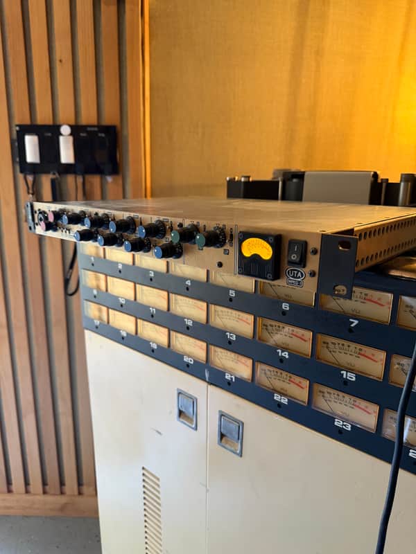 Undertone Audio UTA MPEQ-1 2010s image 1