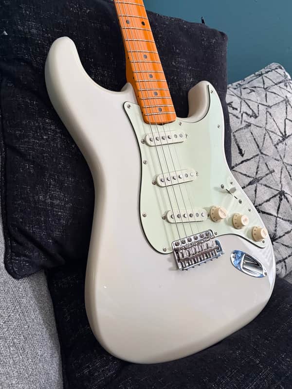 Fender Classic Series ‘50s Stratocaster - Lilac image 1