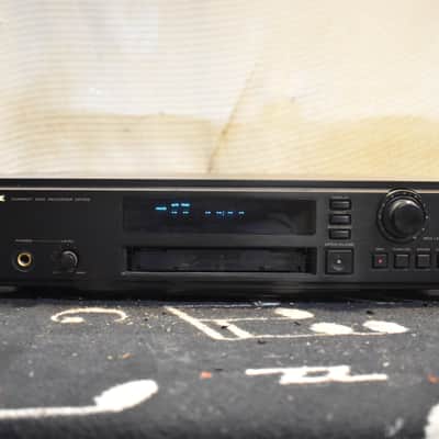 Marantz DR-700 Compact Disc Player/Recorder image 1