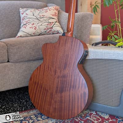 Taylor 315ce Jumbo Acoustic-Electric with Hard Case - Used image 5