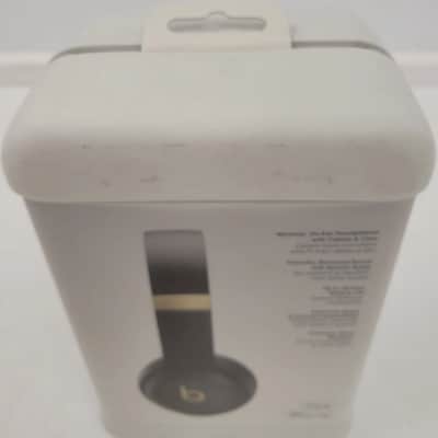 Apple Beats Solo 4 MC2L4LL/A imagen 3